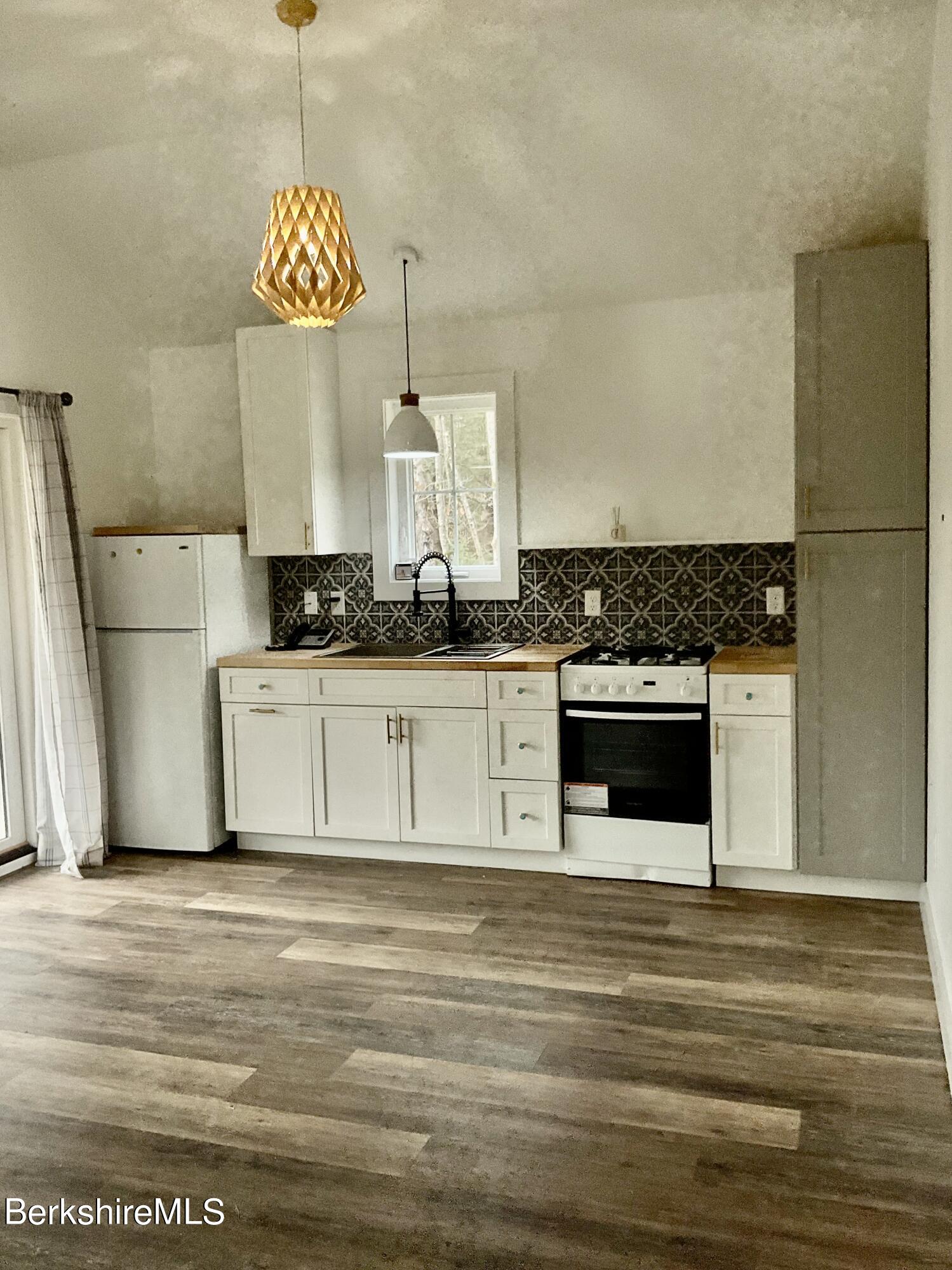 447 Algerie Road East Otis, MA 01029 - Photo 2 of 10 KITCHEN