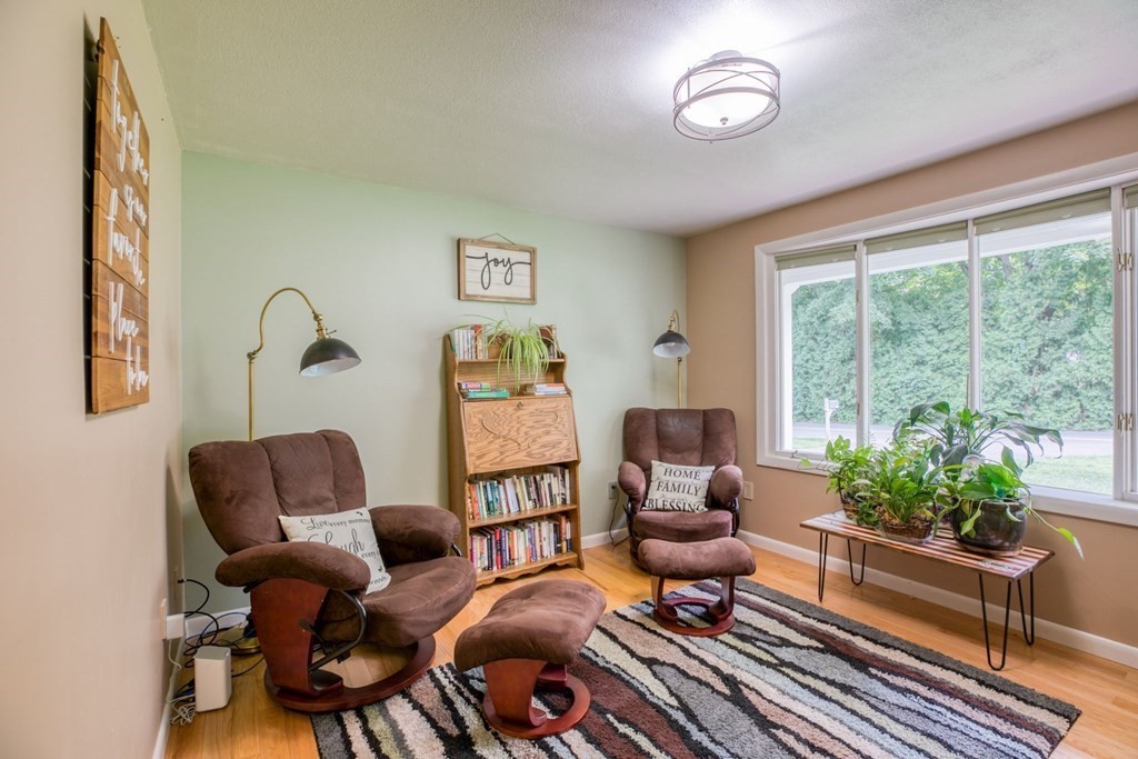 385 Lancaster Avenue West Springfield, MA 01089 - Photo 13 of 37 Gallery Image 13