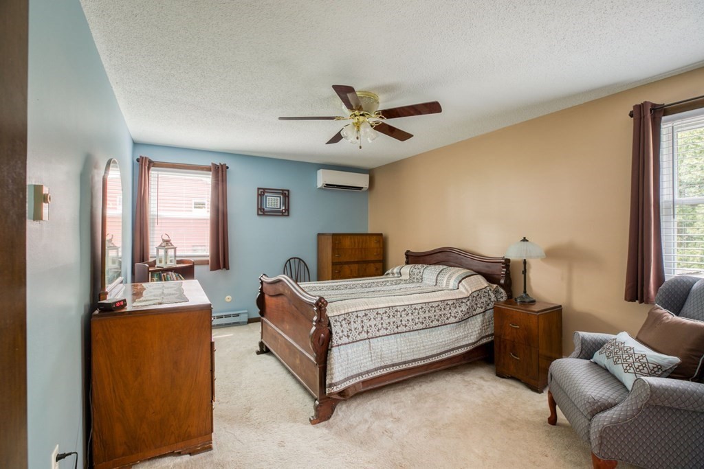 385 Lancaster Avenue West Springfield, MA 01089 - Photo 21 of 37 Gallery Image 21