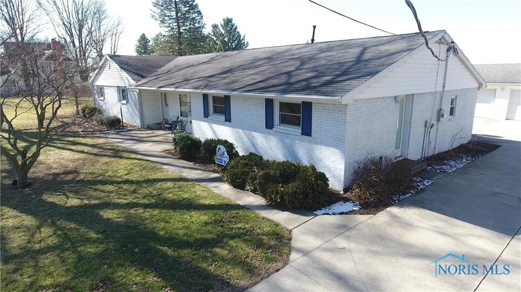 13732 Fruit Ridge Drive Defiance, OH 43512 - Photo 1 of 46 Gallery Image 1