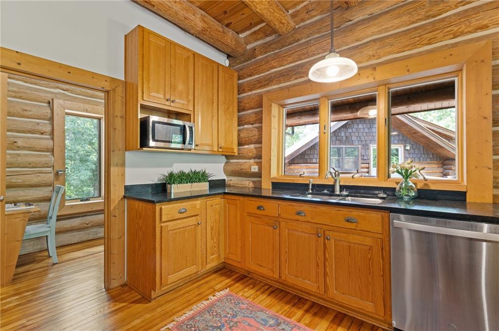 1355 White Road White, GA 30184 - Photo 32 of 120