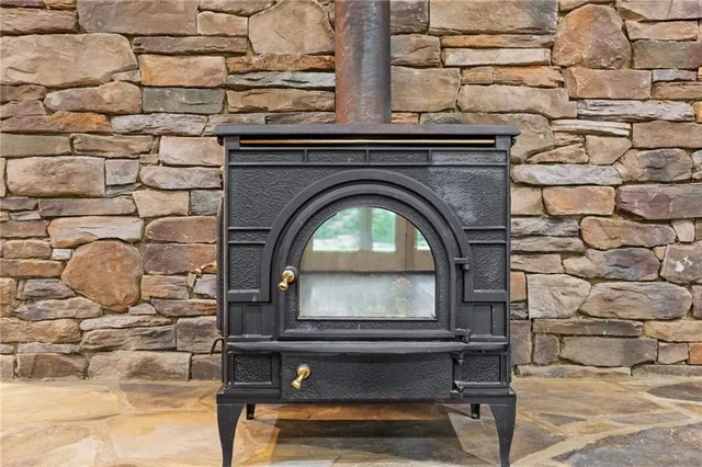 $889,900 | 1355 White Road, White, GA 30184