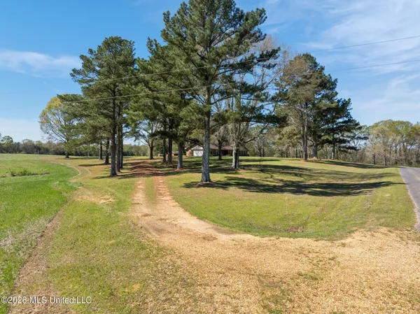 $329,900 | 4174 Anderson Road, Wesson, MS 39191