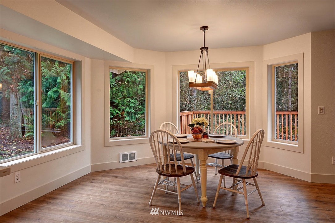 891 Arrowhead Road Camano Island, WA 98282 - Photo 7 of 25 Gallery Image 7
