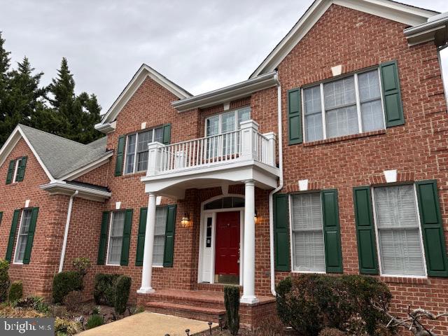 Welcome to 1831 Beulah Road, Vienna !