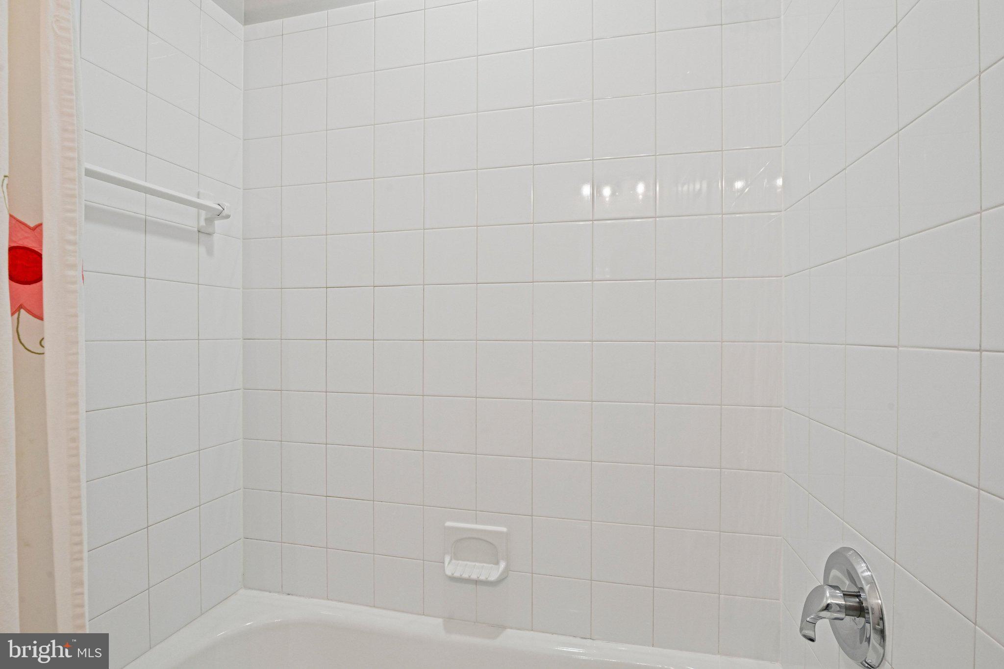 1831 Beulah Road Vienna, VA 22182 - Photo 46 of 96 Tiled tub/shower combo