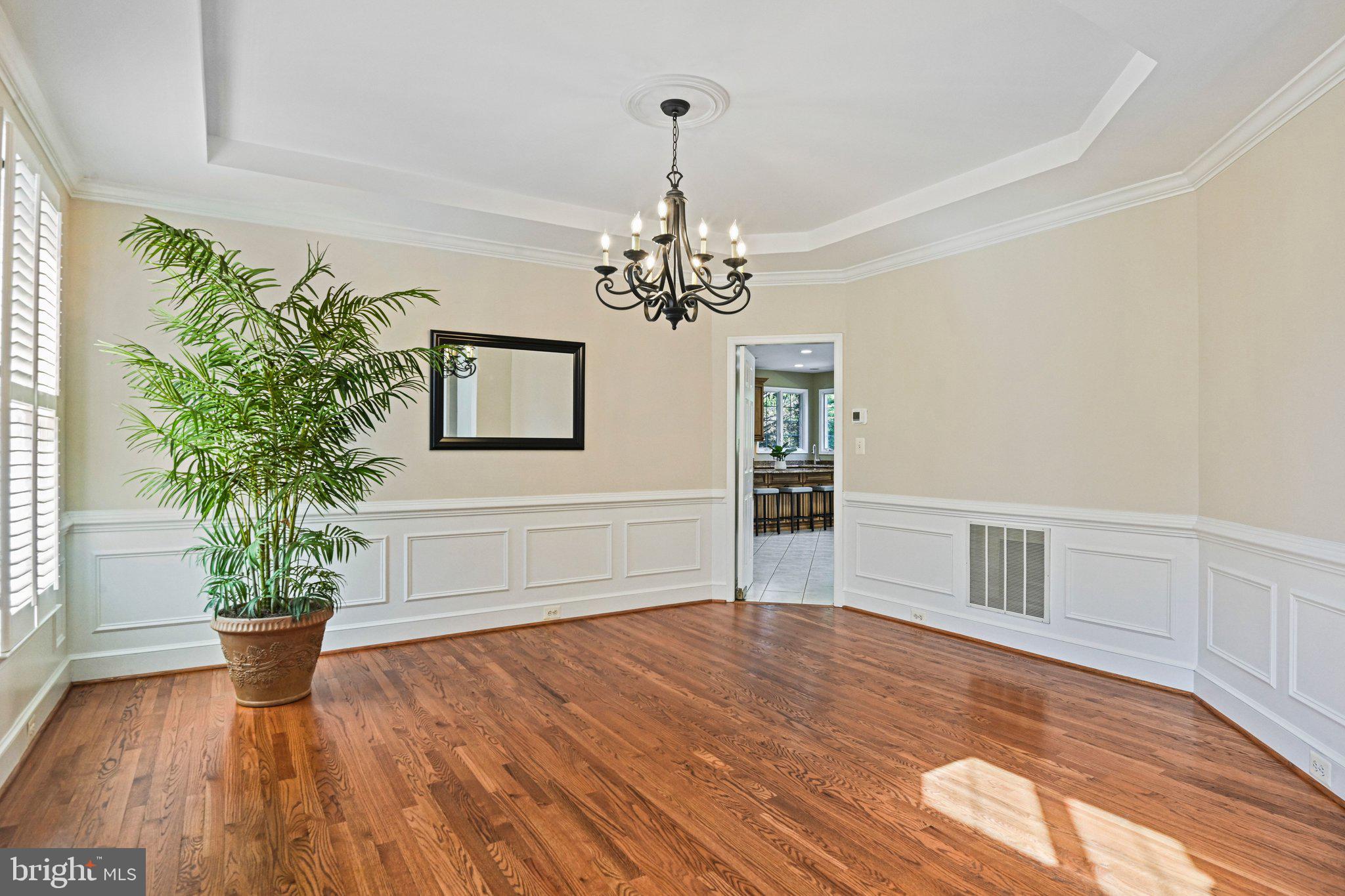 1831 Beulah Road Vienna, VA 22182 - Photo 7 of 96 Beautiful dining room....