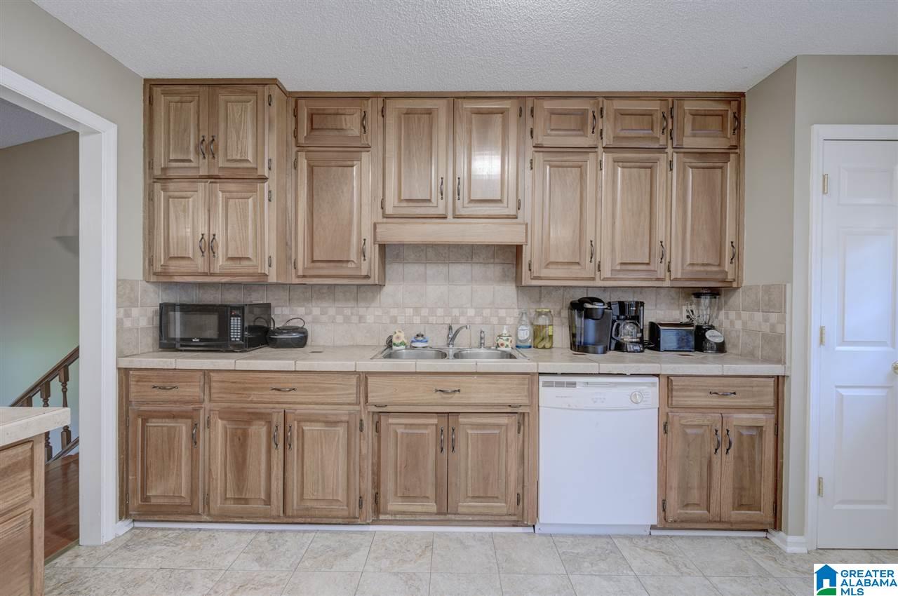 1601 Marlin Springs Road Birmingham, AL 35215 - Photo 9 of 24