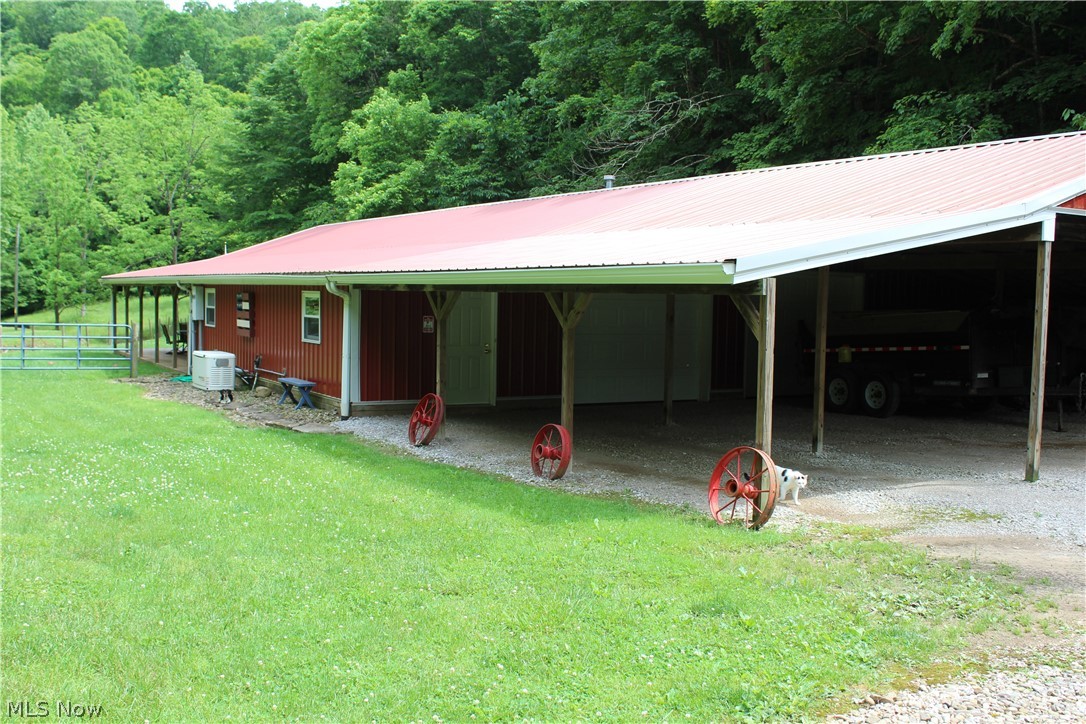 1506 Vanfossen Road Petroleum, WV 26161 - Photo 7 of 23