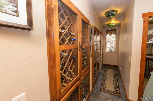 $2,500,000 | 39255 Seminole Drive, Fawnskin, CA 92333