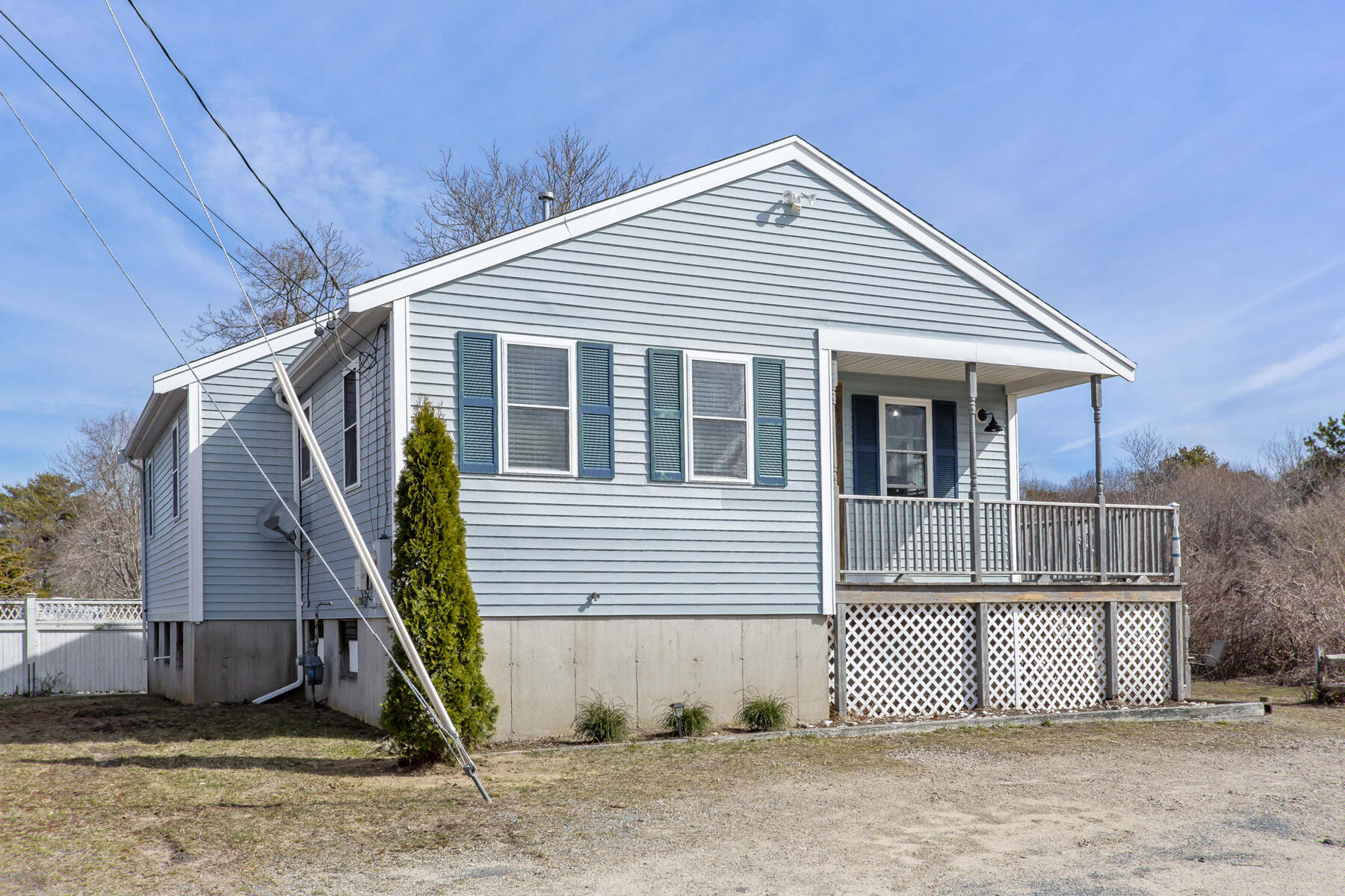 20 Evergreen Street Onset, MA 02558 - Photo 1 of 26 a front view of a house