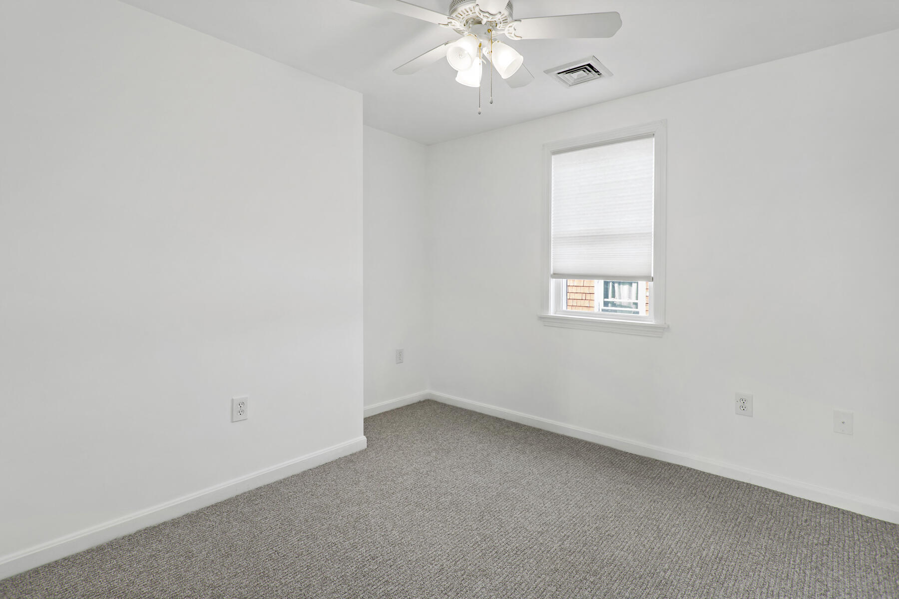 20 Evergreen Street Onset, MA 02558 - Photo 23 of 26 an empty room with a window