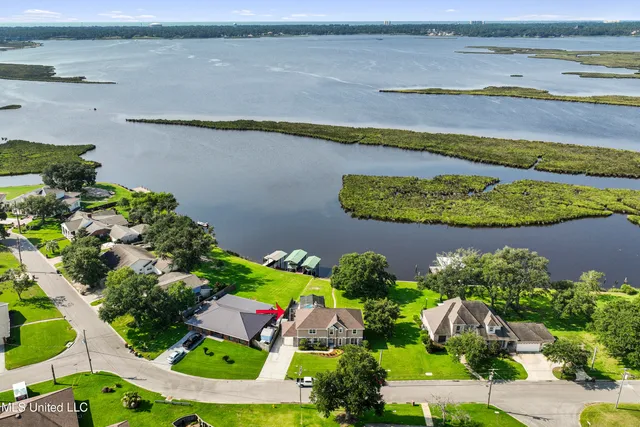 $650,000 | 2509 South Shore Drive, Biloxi, MS 39532