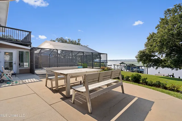 $650,000 | 2509 South Shore Drive, Biloxi, MS 39532