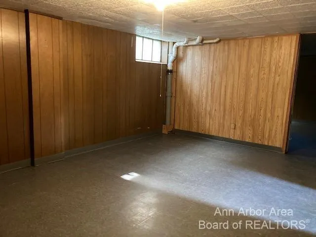 $3,200 | 303 Potter Avenue, Ann Arbor, MI 48103