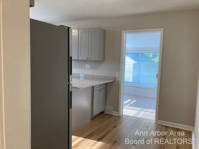 303 Potter Avenue Ann Arbor, MI 48103 - Photo 7 of 19 Photo 7