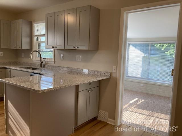 303 Potter Avenue Ann Arbor, MI 48103 - Photo 8 of 19 Photo 8