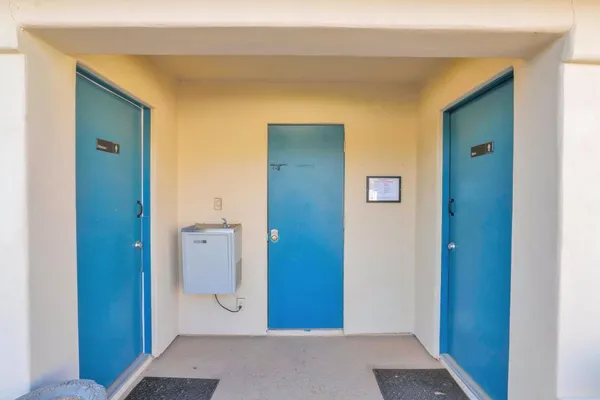 $2,250 | 1124 East Rose Lane, Unit 3, Phoenix, AZ 85014