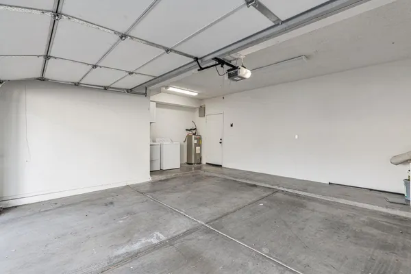 $2,250 | 1124 East Rose Lane, Unit 3, Phoenix, AZ 85014