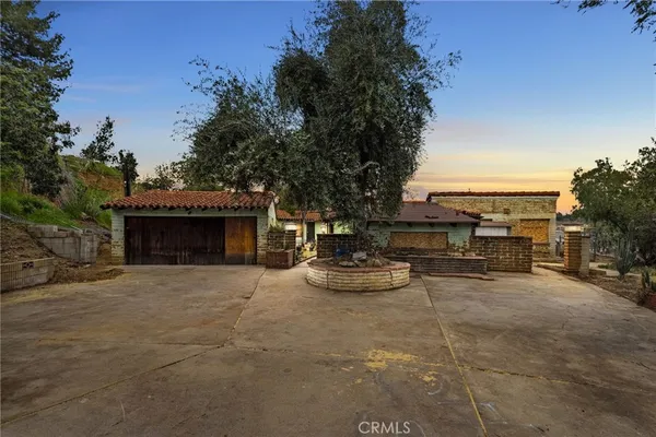 $740,000 | 31460 Knoll Drive, Redlands, CA 92373