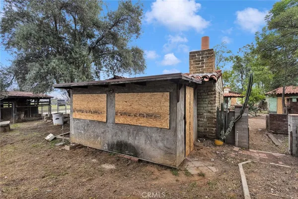 $740,000 | 31460 Knoll Drive, Redlands, CA 92373