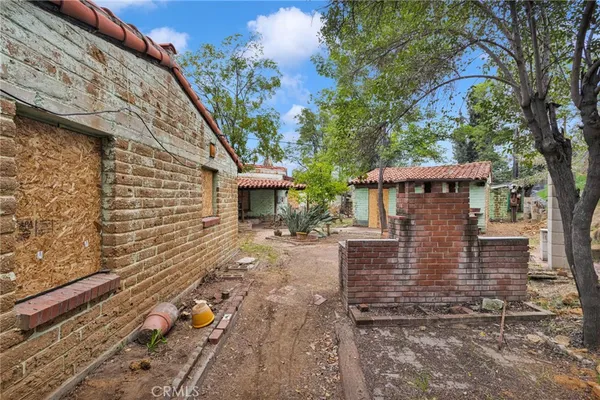 $740,000 | 31460 Knoll Drive, Redlands, CA 92373