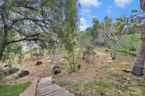 $740,000 | 31460 Knoll Drive, Redlands, CA 92373