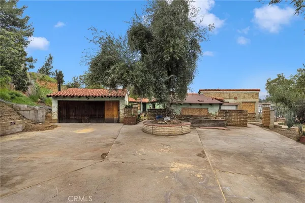 $740,000 | 31460 Knoll Drive, Redlands, CA 92373