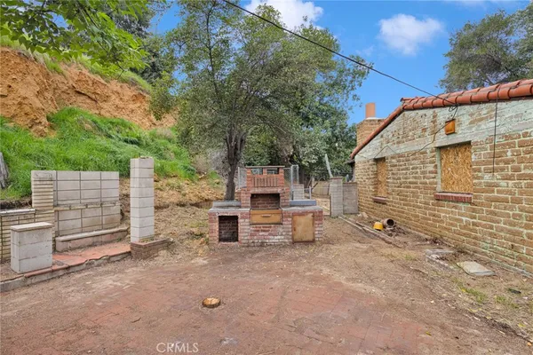 $740,000 | 31460 Knoll Drive, Redlands, CA 92373