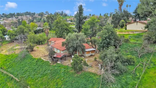 $740,000 | 31460 Knoll Drive, Redlands, CA 92373
