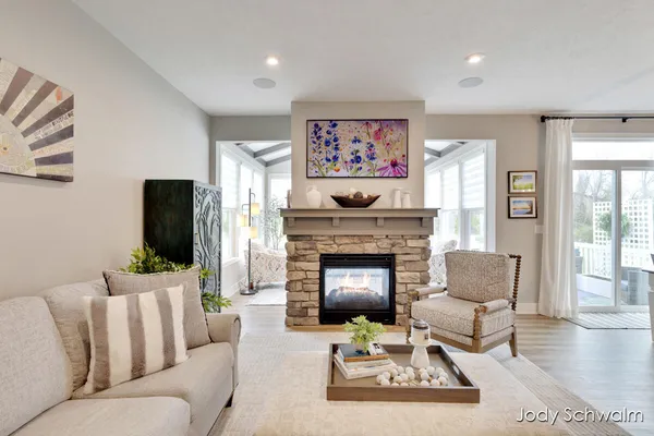 $510,000 | 2117 Flowering Drive, Hudsonville, MI 49426
