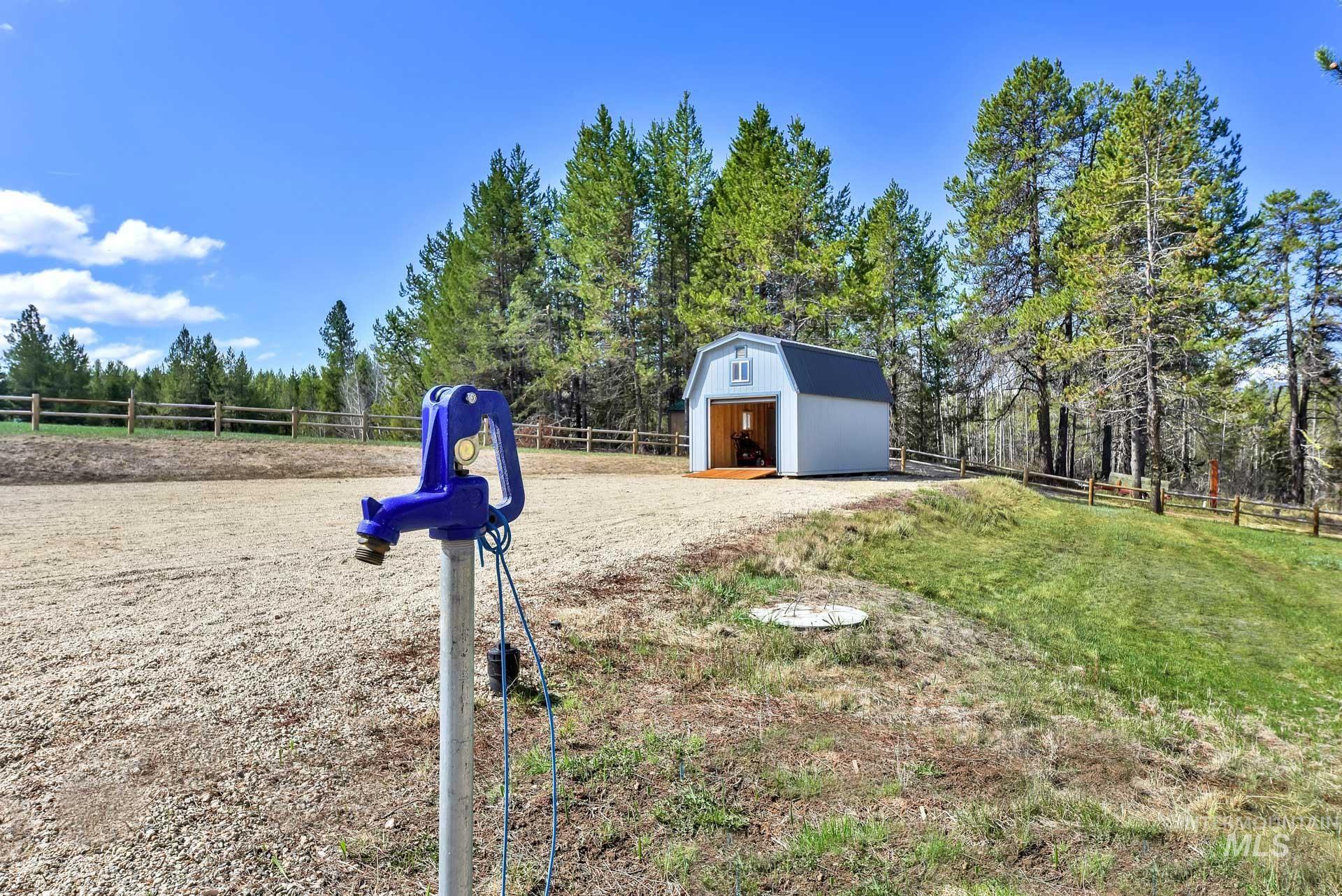 13 Nugget Drive Cascade, ID 83611 - Photo 4 of 30