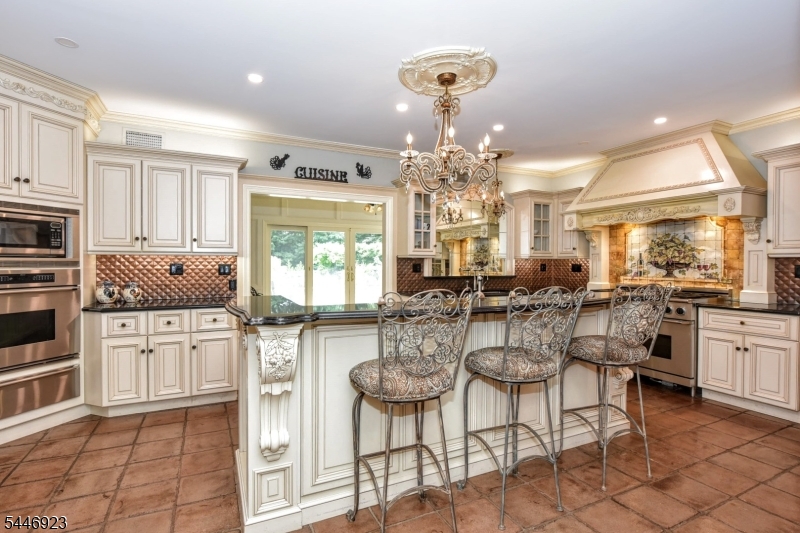 21 Baldwin Road Saddle River, NJ 07458 - Photo 11 of 49