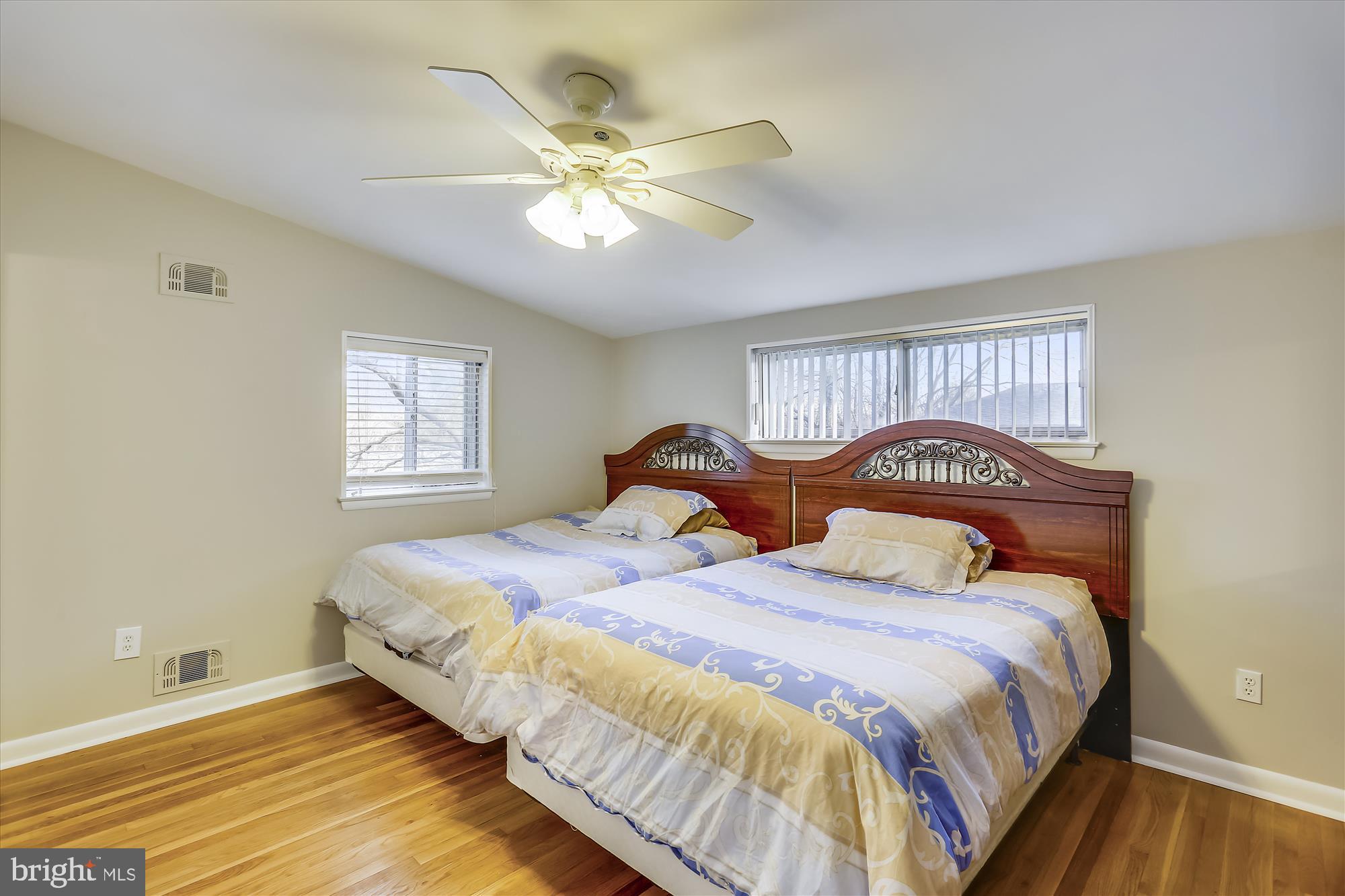 900 Hyde Road Silver Spring, MD 20902 - Photo 19 of 30 Master Bedroom