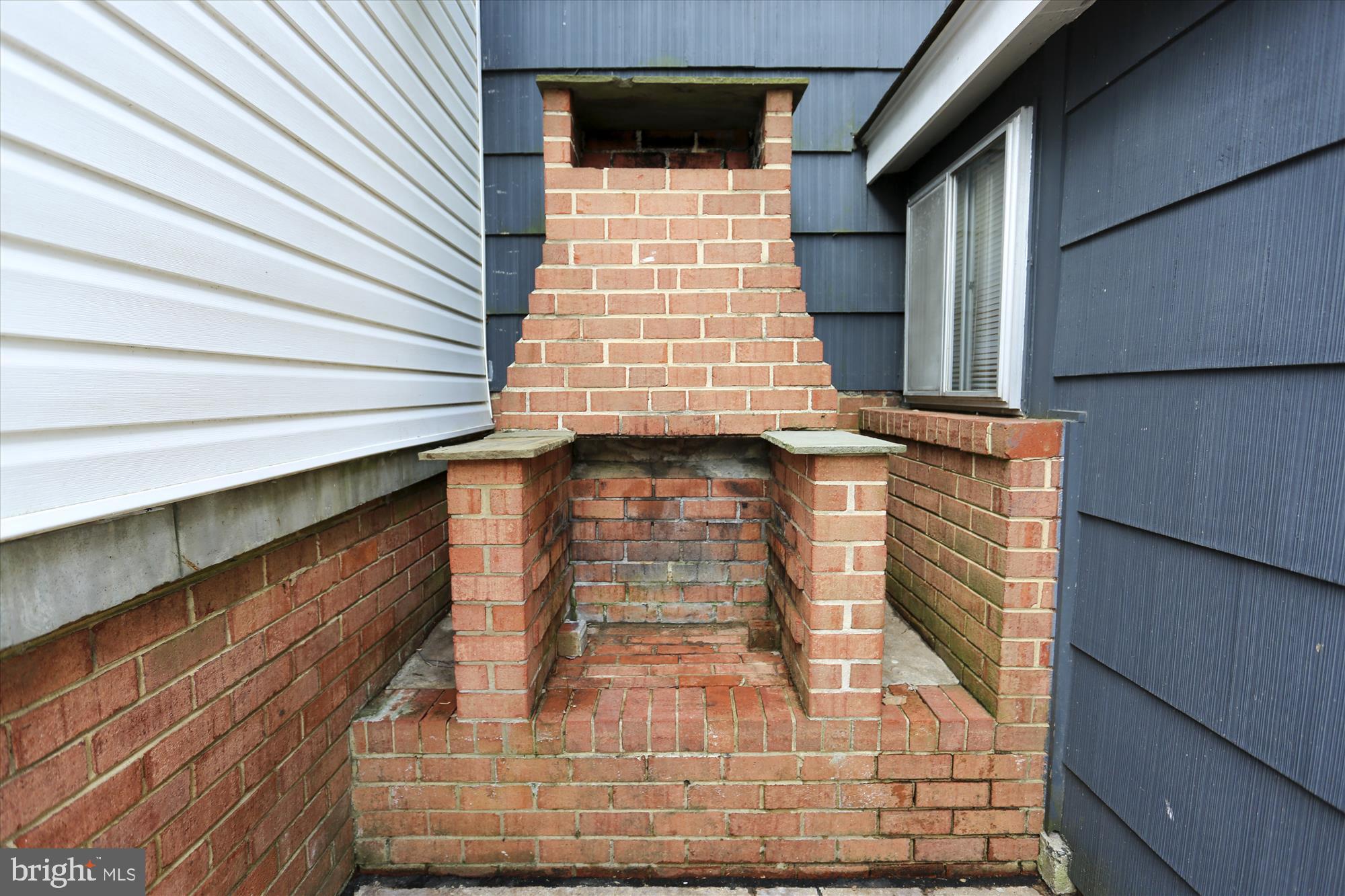 900 Hyde Road Silver Spring, MD 20902 - Photo 27 of 30 Open BBQ Pit