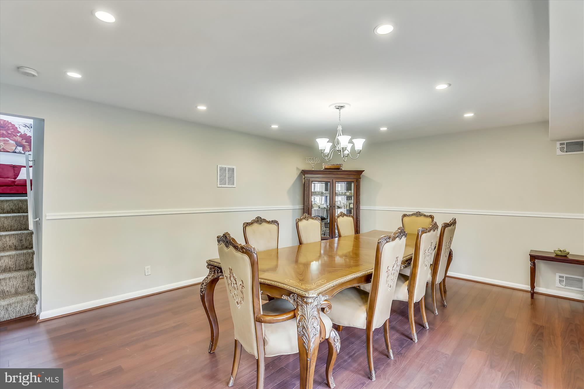 900 Hyde Road Silver Spring, MD 20902 - Photo 7 of 30 Dining Room