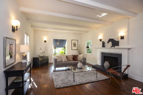 $1,488,000 | 3258 Castera Avenue, Glendale, CA 91208