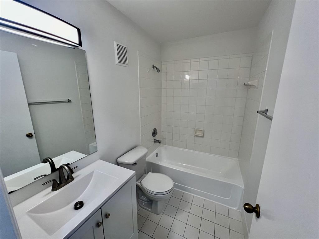 14156 Southwest 179th Terrace Miami, FL 33177 - Photo 22 of 37