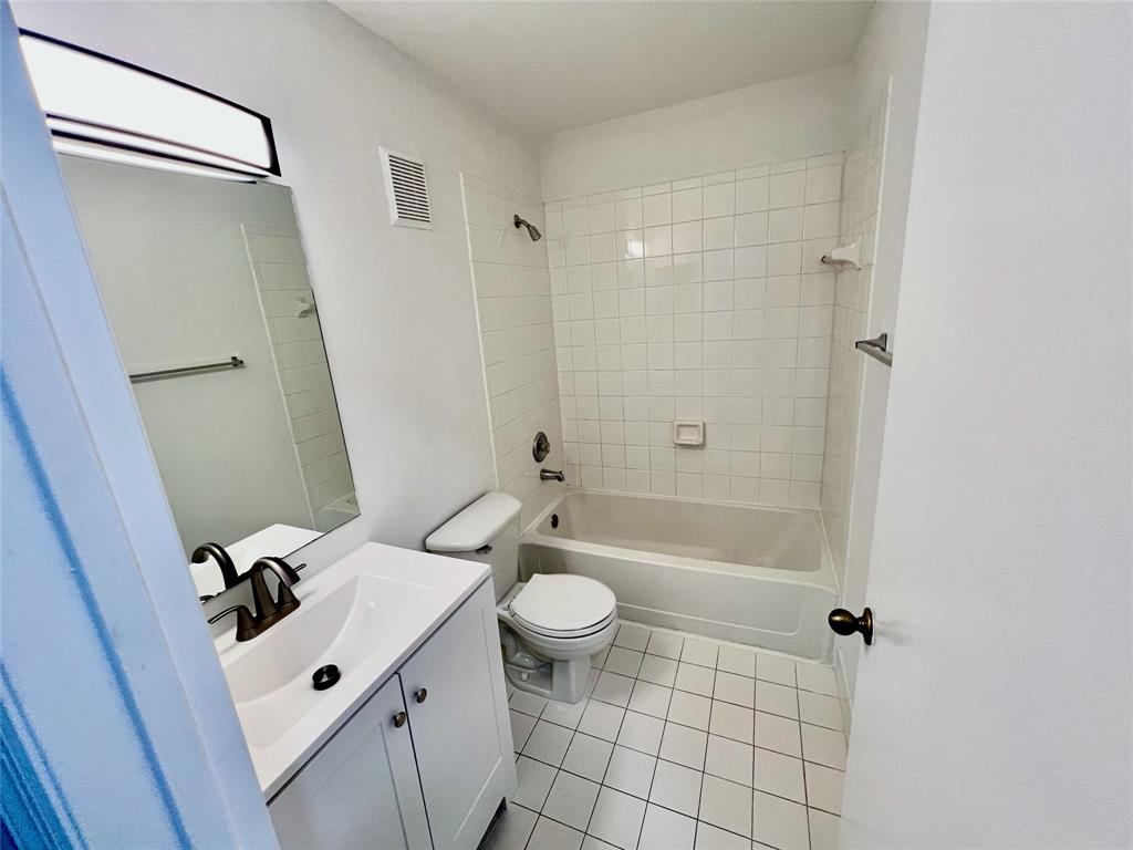 14156 Southwest 179th Terrace Miami, FL 33177 - Photo 25 of 37