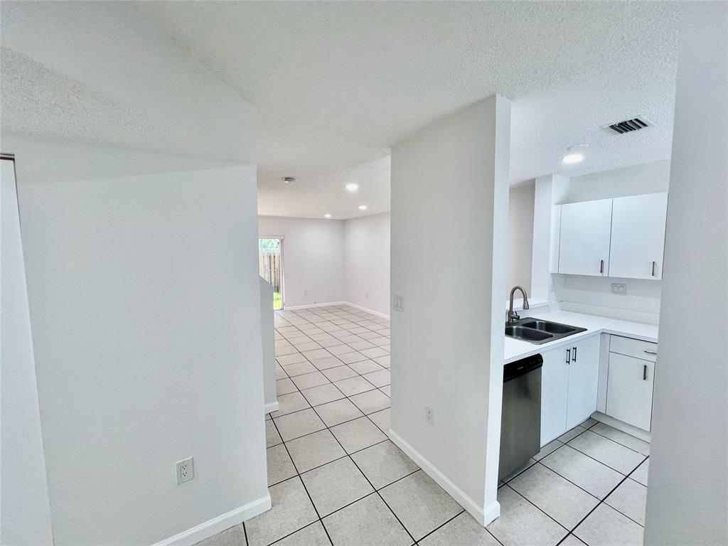 14156 Southwest 179th Terrace Miami, FL 33177 - Photo 8 of 37