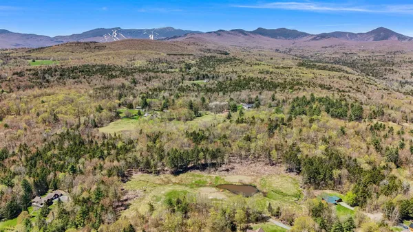 $449,000 | 1128 Moulton Lane, Unit 18/19, Stowe, VT 05672