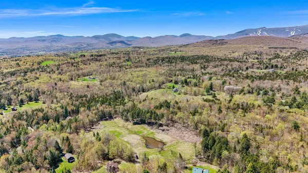 $449,000 | 1128 Moulton Lane, Unit 18/19, Stowe, VT 05672