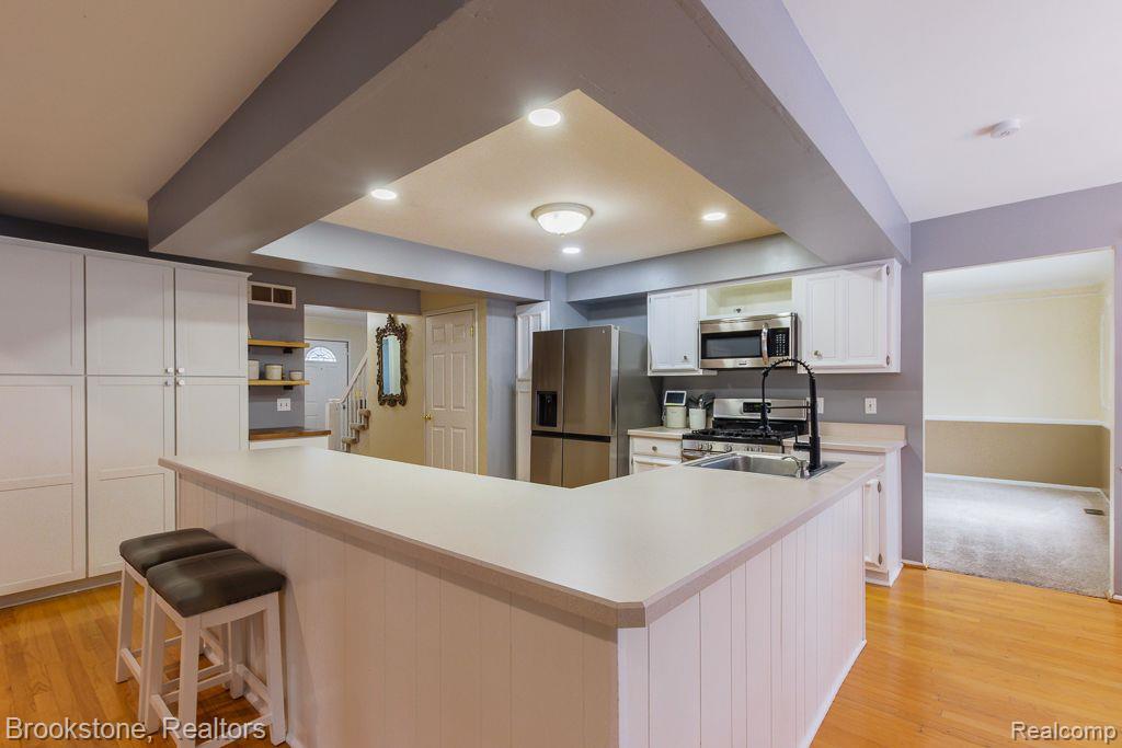 2969 Powderhorn Ridge Road Rochester Hills, MI 48309 - Photo 5 of 56