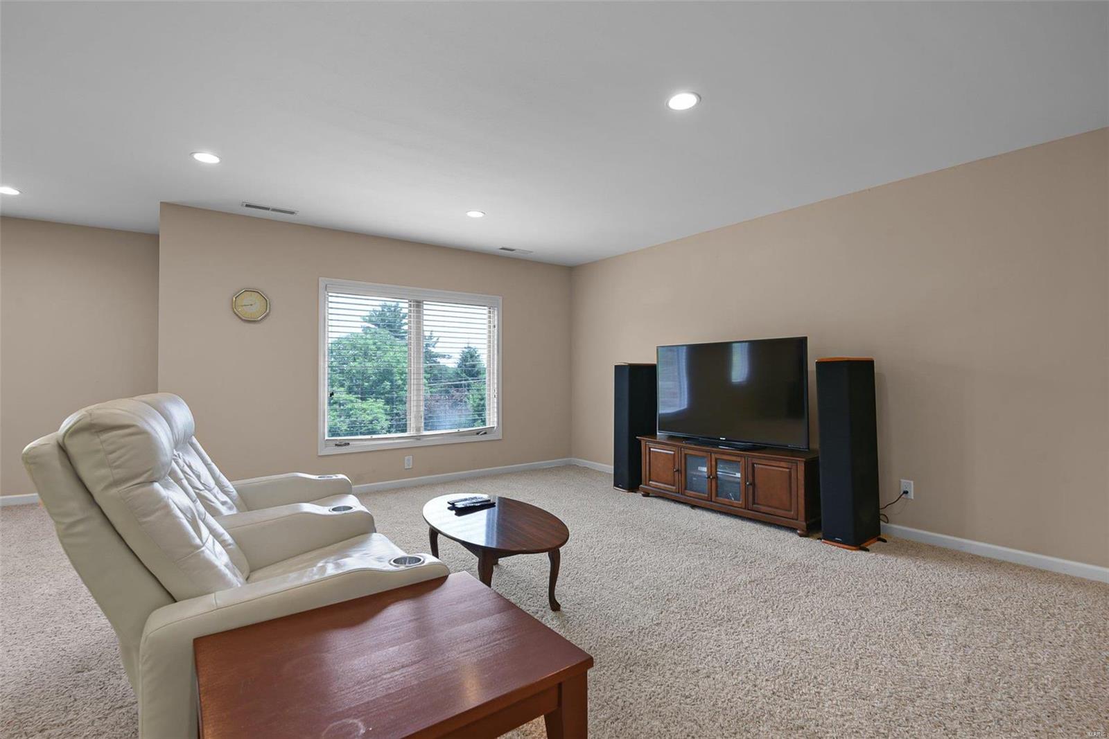 219 North Mosley Road St. Louis, MO 63141 - Photo 33 of 61 Gallery Image 33