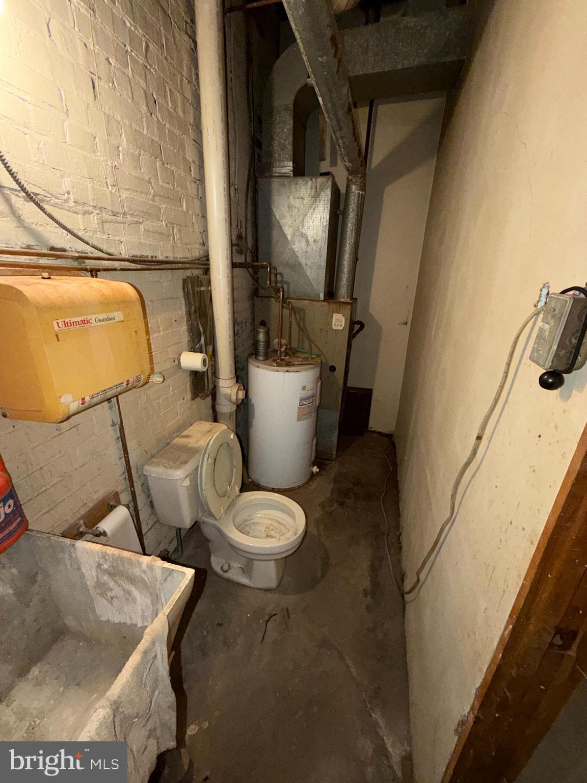 4514 Paul Street Philadelphia, PA 19124 - Photo 7 of 24