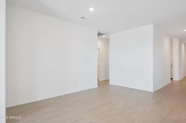 $379,990 | 46523 West Skyline Drive, Maricopa, AZ 85139