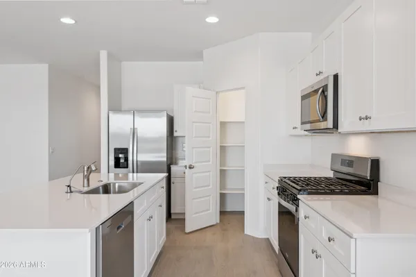 $379,990 | 46523 West Skyline Drive, Maricopa, AZ 85139