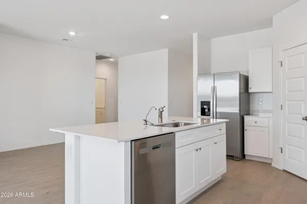 $379,990 | 46523 West Skyline Drive, Maricopa, AZ 85139