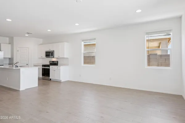 $379,990 | 46523 West Skyline Drive, Maricopa, AZ 85139