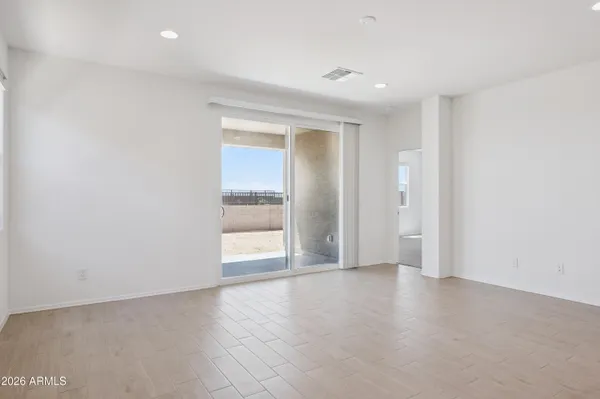 $379,990 | 46523 West Skyline Drive, Maricopa, AZ 85139